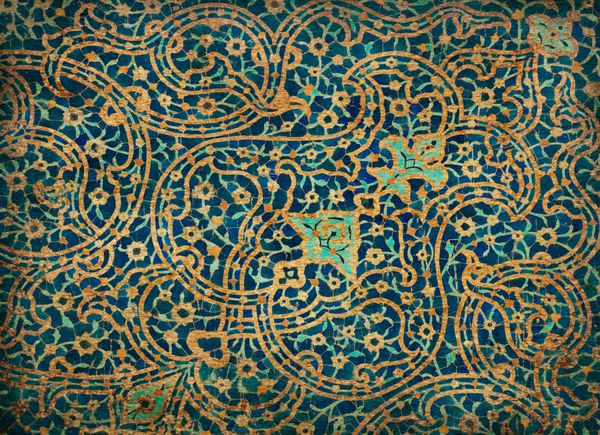 زمینه کاشی زنگ زده تزئینات شرقی از مسجد اصفهان ایران