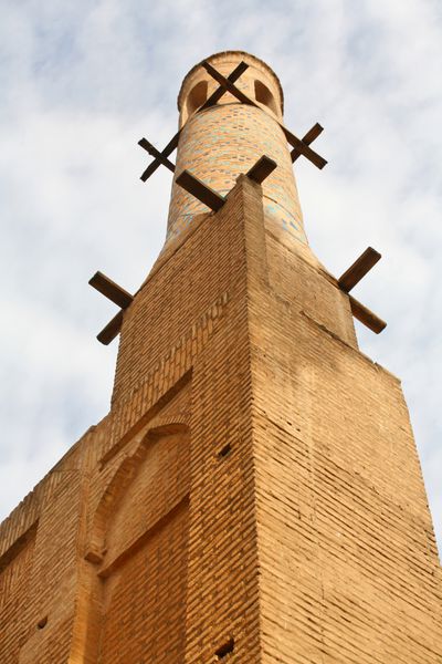 منار جومبان یا مناره های تکان دهنده در اصفهان