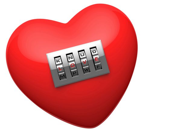 قلب قرمز جدا شده با قفل رمز فلزی براق با رمز عبور عشق یک مسیر قطع وجود دارد