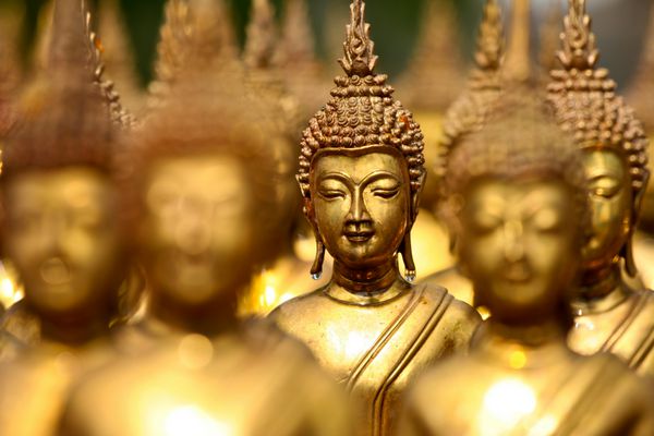 مجسمه های بودا چهره بودای طلا تایلند آسیا