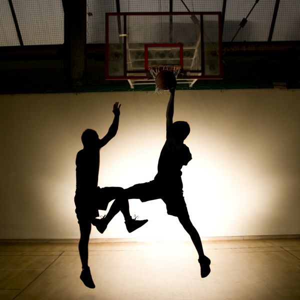 پرش بسکتبال - سیلوئت های سیاه