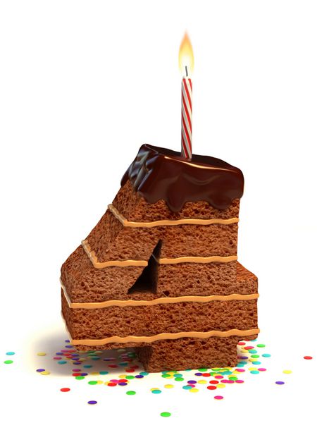 کیک تولد شکلاتی شماره چهار با شمع روشن و کنفتی