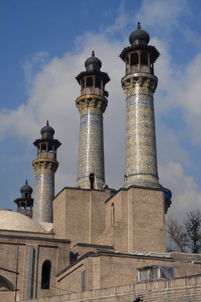 چهار مناره مسجد و سمینار سپهسالار تهران جنوب ایران