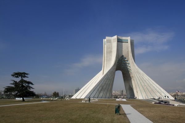 تهران میدان آزادی بنای یادبود آزادی