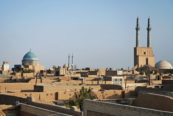 نمایی از پشت بام در یزد ایران