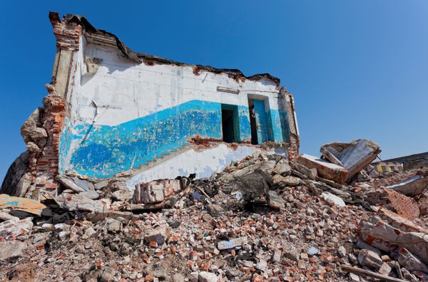 ساختمان ویران شده می تواند به عنوان تخریب زلزله بمب حمله تروریستی یا بلایای طبیعی استفاده شود