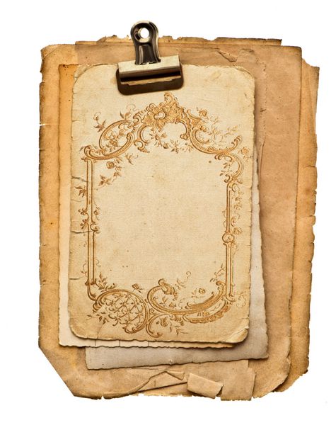 ورق های کاغذ خالی قدیمی با تزئینات طلایی جدا شده در پس زمینه سفید