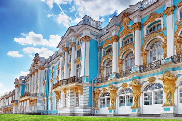 سالن کاخ کاترین در تزارسکوئه سلو پوشکین روسیه