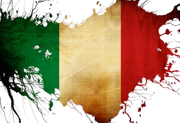 پرچم ایتالیا با برخی جلوه ها و خطوط گرانج