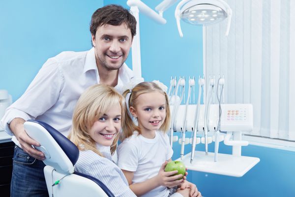 خانواده های دارای فرزند در مطب دندانپزشکی