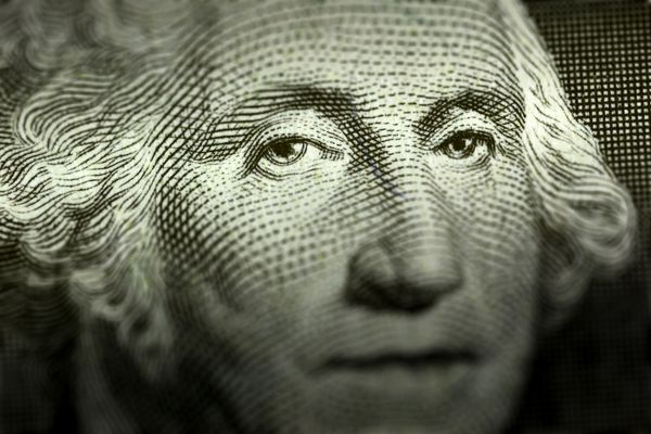 چشم واشنگتن به یک اسکناس دلاری
