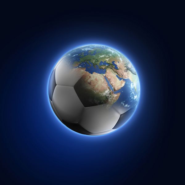 توپ فوتبال در حال تبدیل به زمین در پس زمینه تاریک عناصر این تصویر توسط ناسا ارائه شده است