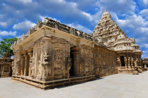یک معبد اوکلد در جنوب هند که توسط پادشاهان پالاوا ساخته شده است