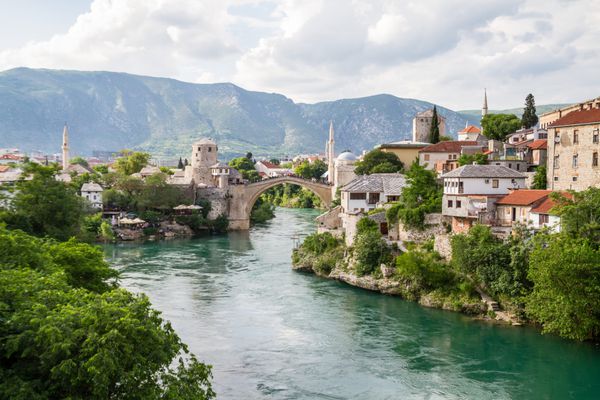 پل قدیمی در موستار بوسنی و هرزگوین