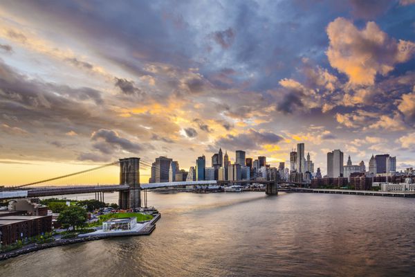 نیویورک نیویورک ایالات متحده آمریکا بر فراز رودخانه شرقی