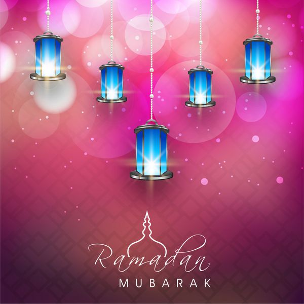 طرح کارت پستال زیبا با فانوس های آبی نورانی آویزان در زمینه صورتی براق یا ماه مبارک جامعه مسلمانان رمضان کریم