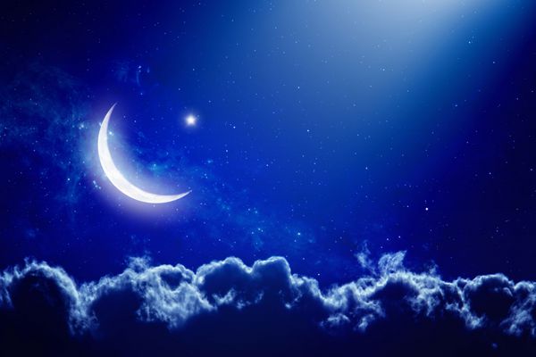 پس زمینه عید مبارک با ماه و ستاره ماه مبارک رمضان کریم عناصر این تصویر توسط ناسا ارائه شده است