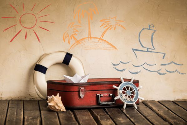 مفهوم سفر و تعطیلات تابستانی