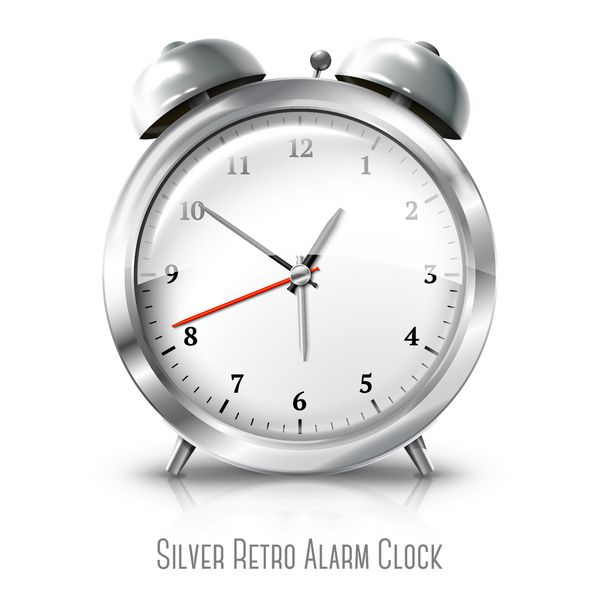 ساعت زنگ دار رترو نقره ای جدا شده در پس زمینه سفید بردار