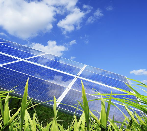 نیروگاه با استفاده از انرژی خورشیدی تجدیدپذیر با