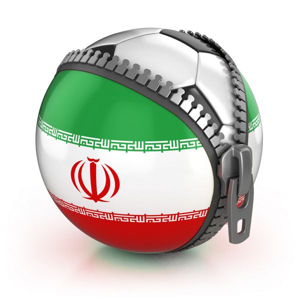 ملت فوتبال ایران - فوتبال در کیف باز نشده با چاپ پرچم ایران