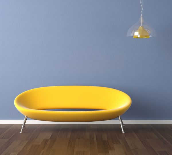 دیوار آبی با طراحی داخلی مبل زرد