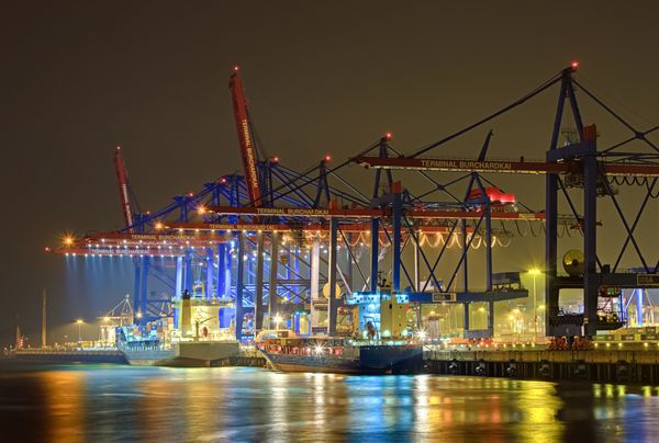Containerhafen در هامبورگ