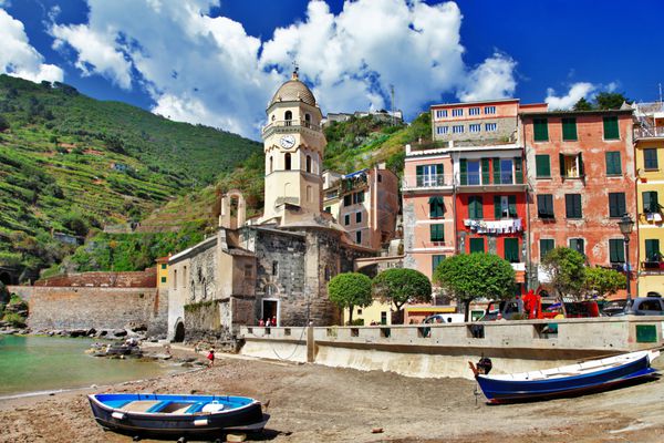 رنگ های آفتابی ایتالیا -Vernazza Cinque terre