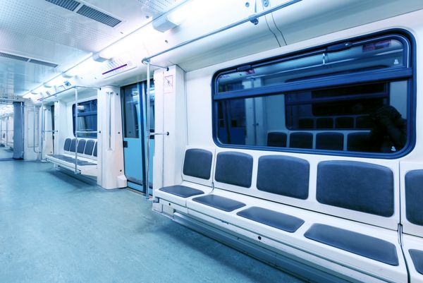 نمای داخلی واگن مترو