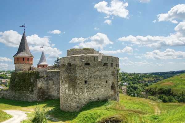 قلعه قدیمی در kamianets-podilskyi