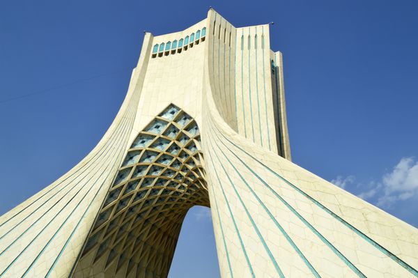 برج آزادی در تهران