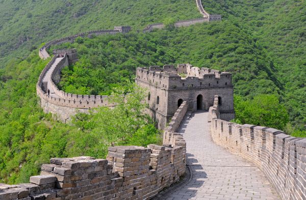 دیوار بزرگ چین در تابستان