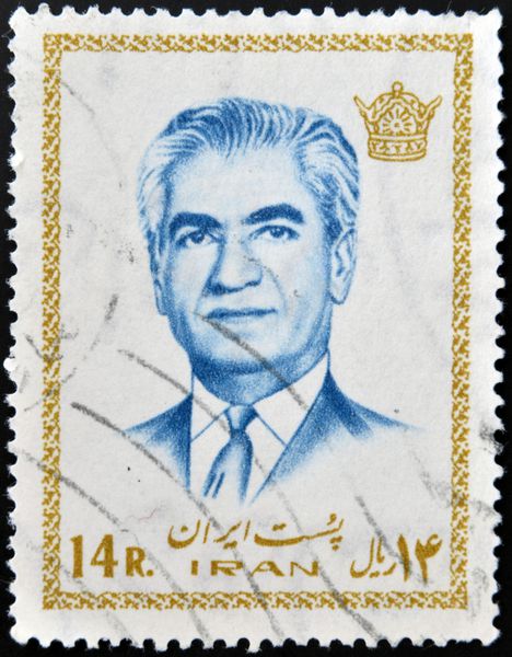 ایران - حدود 1972 تمبری با نشان محمدرضا پهلوی آخرین شاه قبل از انقلاب 1979 ایران حدوداً 1972