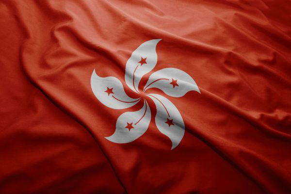 اهتزاز پرچم رنگارنگ هنگ کنگ