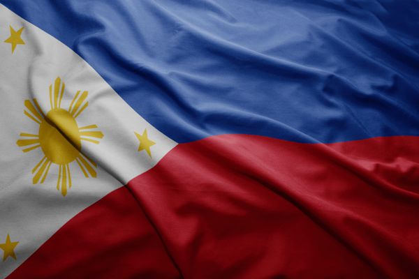 اهتزاز پرچم رنگارنگ فیلیپین