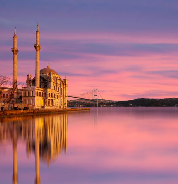 مسجد اورتاکوی ترکیه استانبول