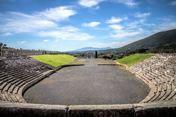 استادیوم در شهر باستانی مسینا پلوپون یونان hdr