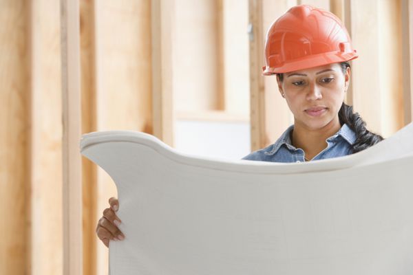 طرح مطالعه کارگر ساختمانی زن