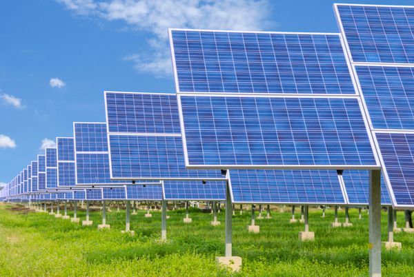 نیروگاه با استفاده از انرژی خورشیدی تجدید پذیر