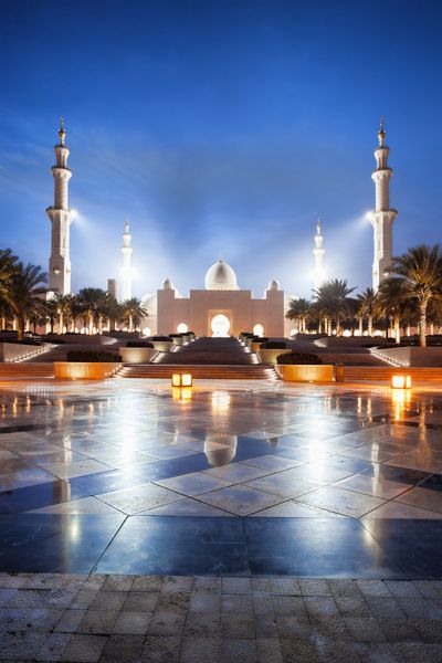 مسجد شیخ زاید در ابوظبی امارات متحده عربی خاورمیانه
