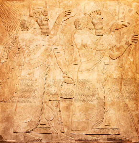 حکاکی روی سنگ سومری باستان با خط میخی