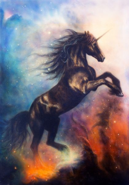 نقاشی روی بوم از یک اسب شاخ سیاه در حال رقص در مشخصات تصویر پرتره رنگی