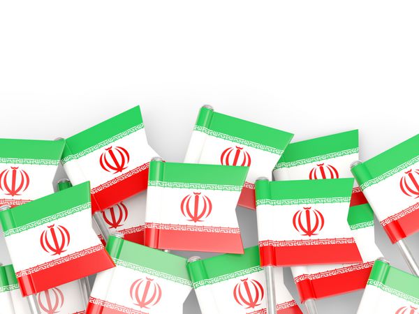 سنجاق پرچم ایران جدا شده روی سفید