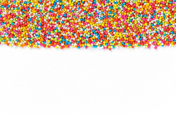 الگوی کلان شکر رنگارنگ جدا شده در پس زمینه سفید
