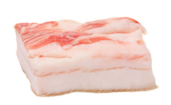 تکه گوشت خوک جدا شده روی سفید