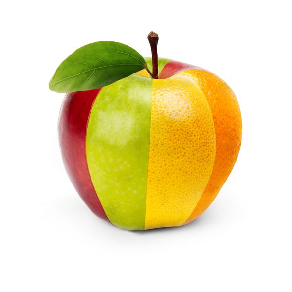 سیبی که از چندین میوه تشکیل شده است