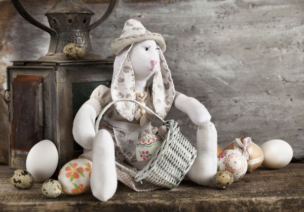 عید پاک مبارک - بچه خرگوش و تخم مرغ عید پاک