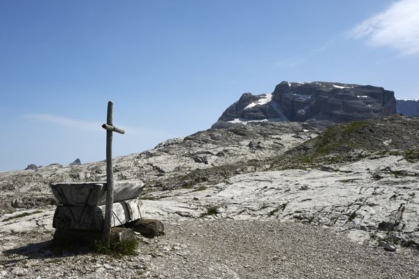 madonna di Campiglio tn ایتالیا برنتا دولومیت منظره کوه پیترا گراند