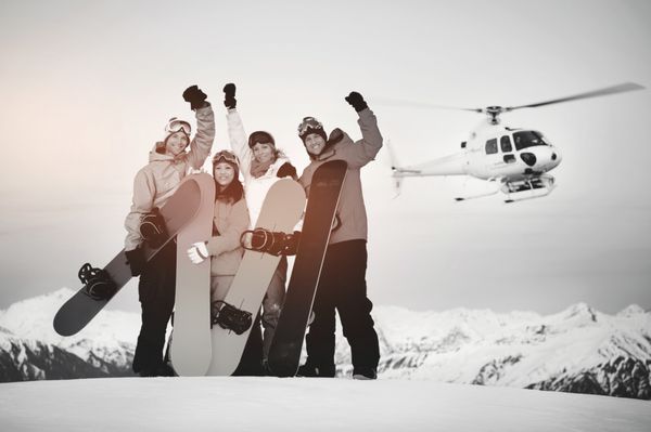 مفهوم هلیکوپتر افراطی اسنوبرد اسکی کوهستان