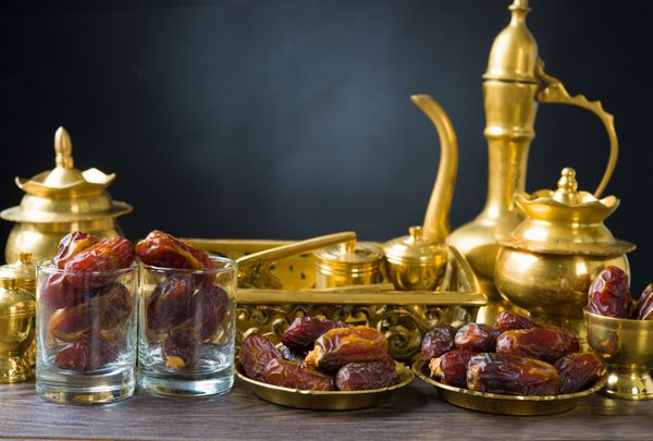 میوه خشک خرما یا خرما غذای ماه رمضان